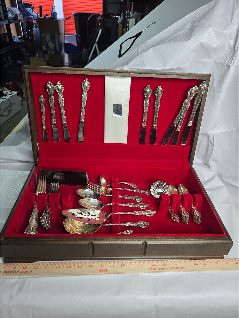 Vintage International Silverplate 48pc Flatware Set w/ Case (Joan of Arc)